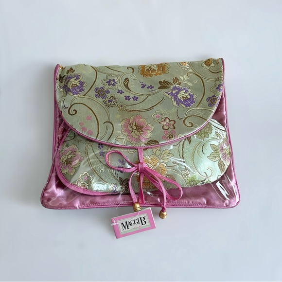 MaggiB Green Floral Pouch Folder Travel Slippers Eyeshade Spa Trio Set - Picture 1 of 7